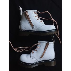 Toddler dr martens